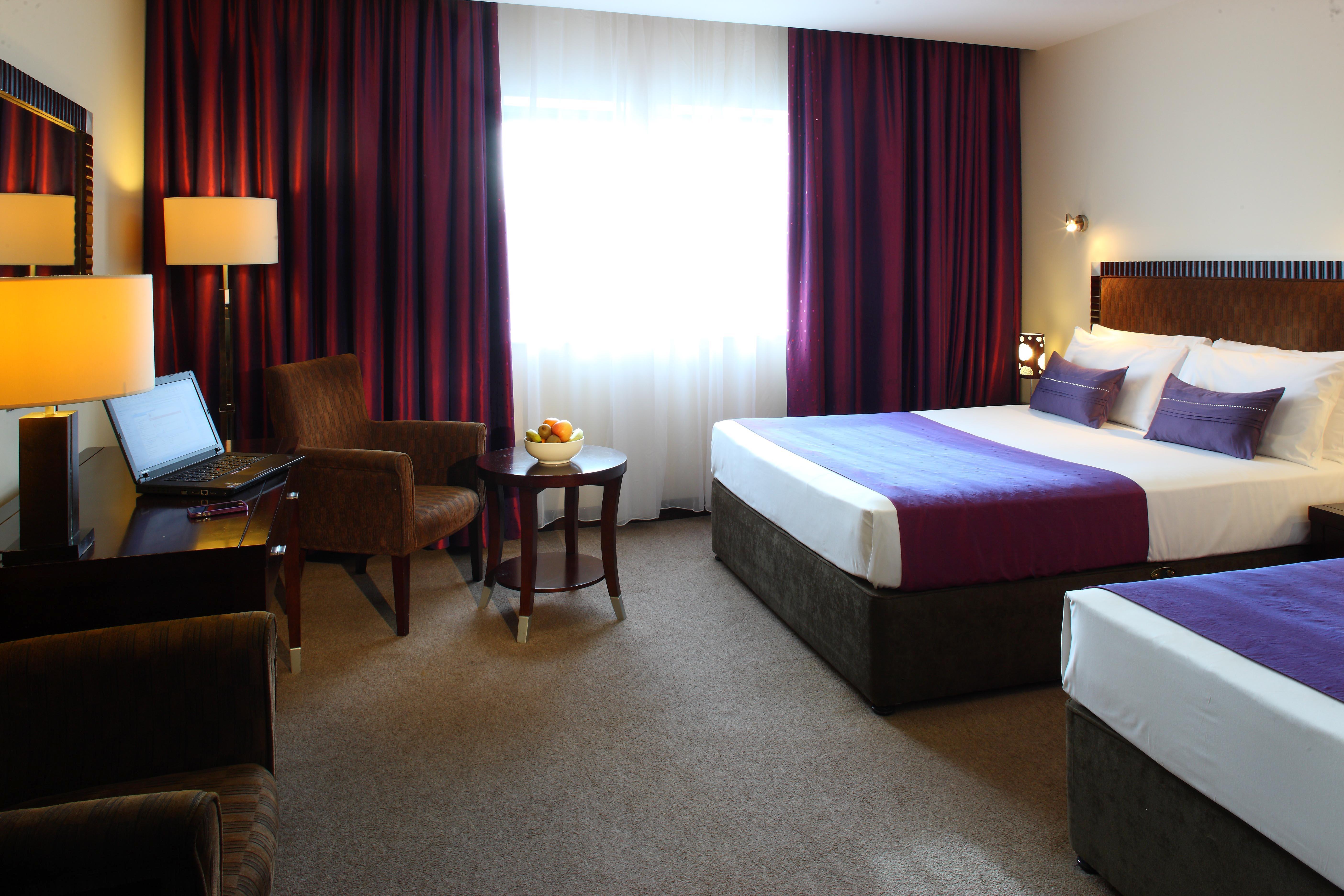Mcgettigans Hotel Letterkenny Zewnętrze zdjęcie
