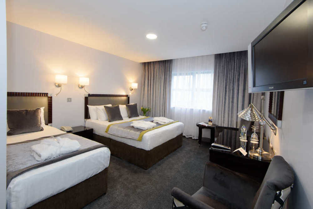 Mcgettigans Hotel Letterkenny Zewnętrze zdjęcie